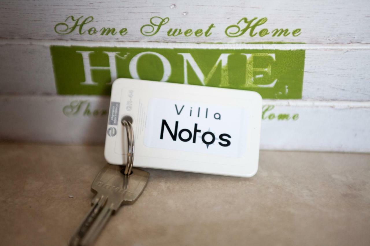 Villa Notos Makrýgialos 외부 사진